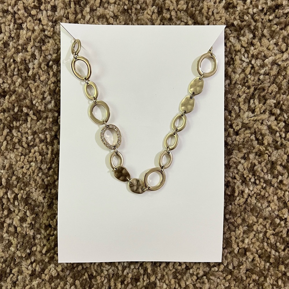 Premier Designs‎ Jewelry Gold Circle & Rhinestone Necklace